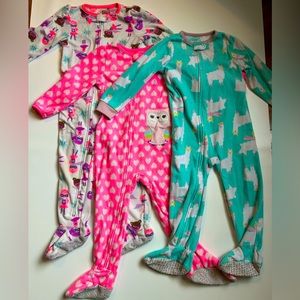 Lot of 3 pairs 3T fleece footie pajamas